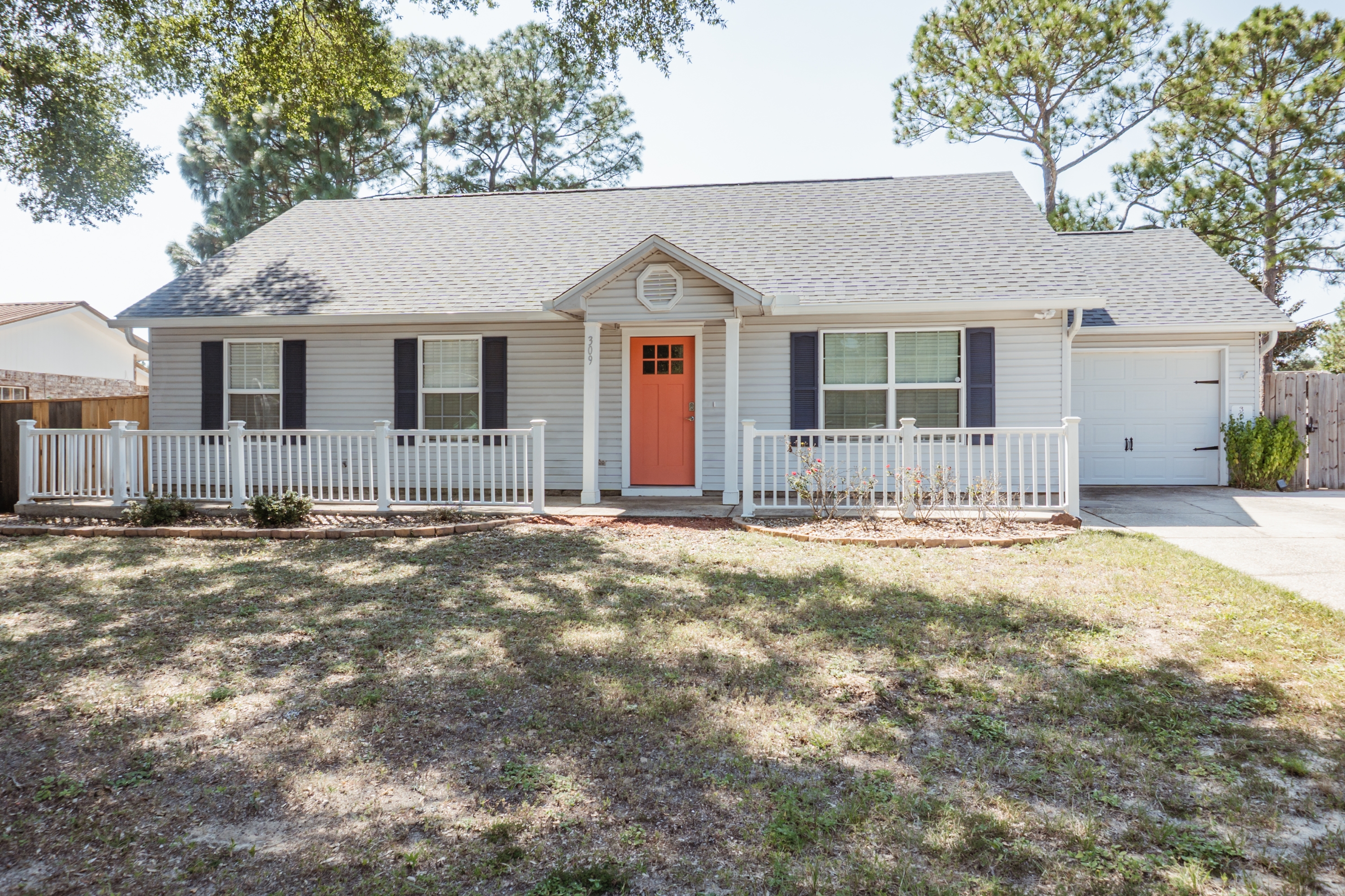 309 Green Oak Drive