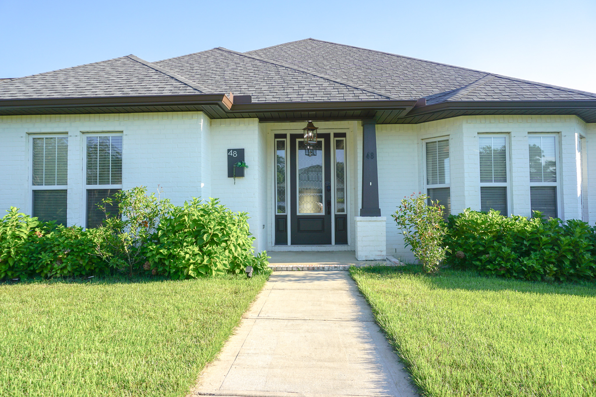 48 9th Avenue