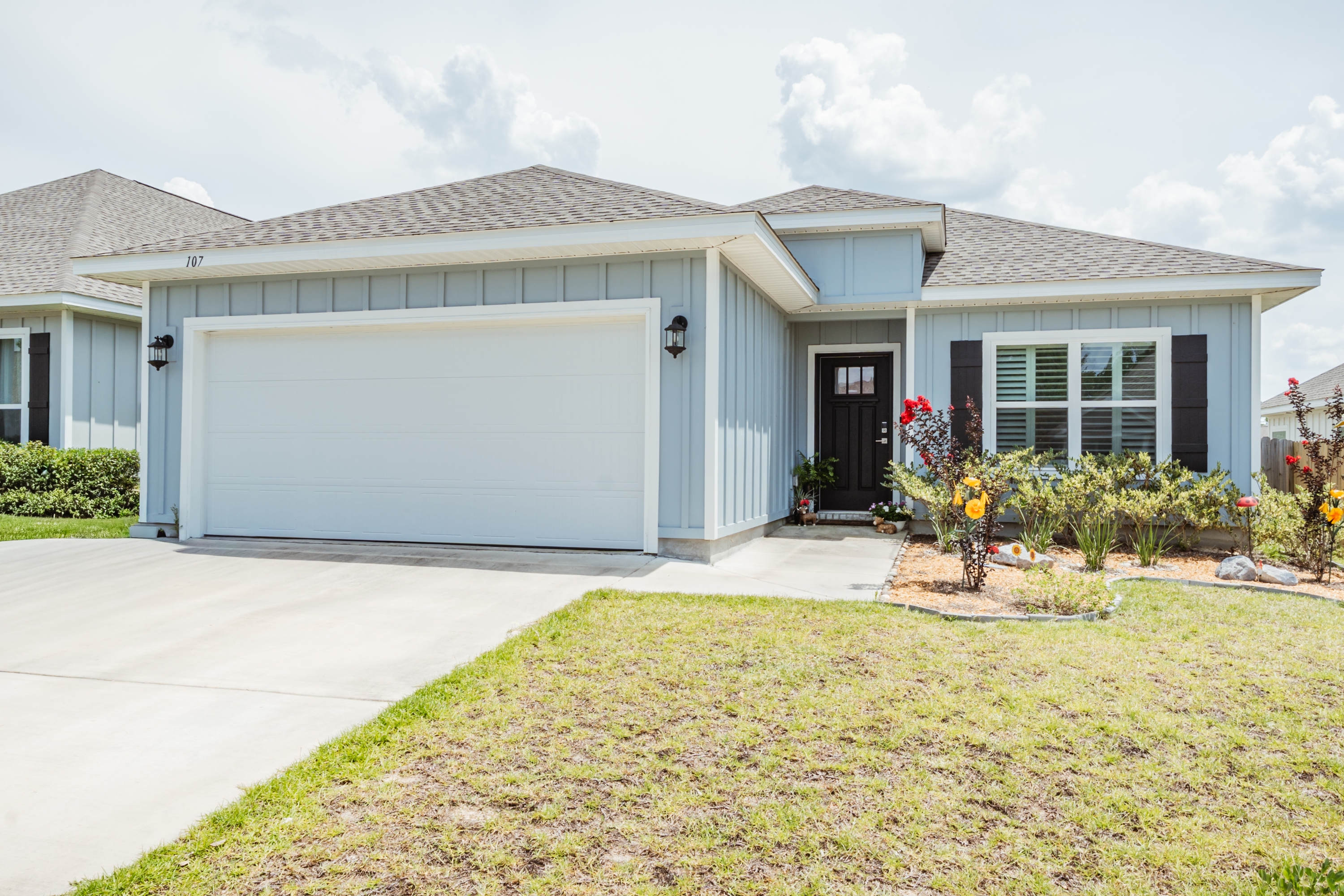 107 Blooming Cove